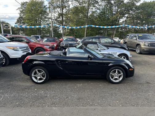 2003 Toyota MR2 Base