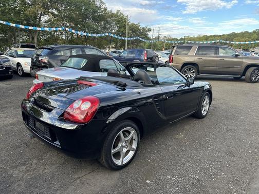 2003 Toyota MR2 Base