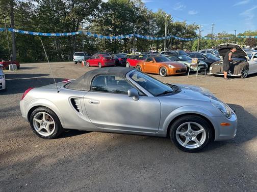 2003 Toyota MR2 Base