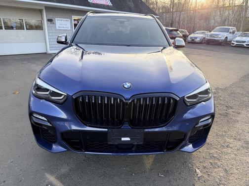 2020 BMW X5 M50i
