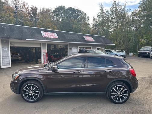 2016 Mercedes-Benz GLA-Class 4MATIC