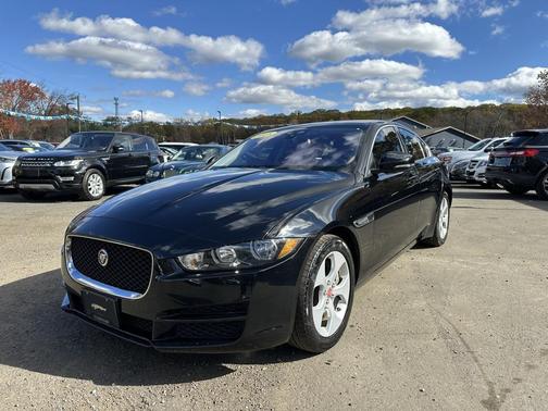 2018 Jaguar XE 25t