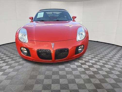 Brazen (Inferno Orange Metallic) 2008 Pontiac Solstice GXP