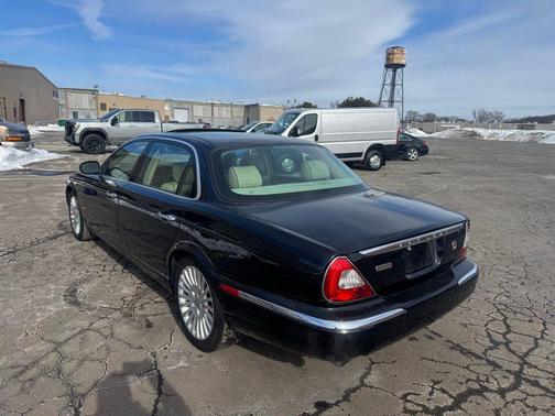 2005 Jaguar XJ Vanden Plas
