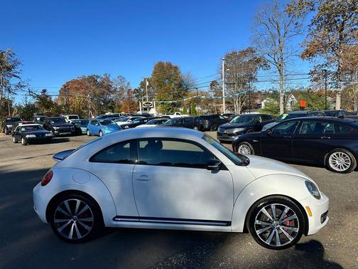 2012 Volkswagen Beetle Base