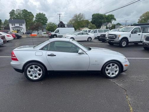 Silver 1998 Mercedes-Benz SLK-Class SLK230 Kompressor