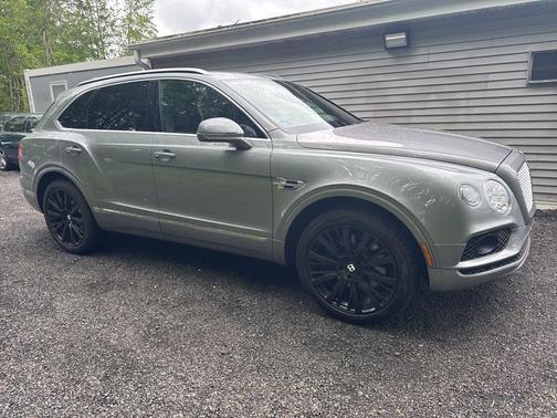 2018 Bentley Bentayga W12 Signature