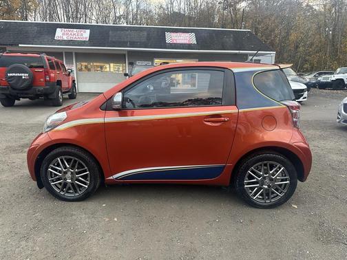 2013 Scion iQ Base