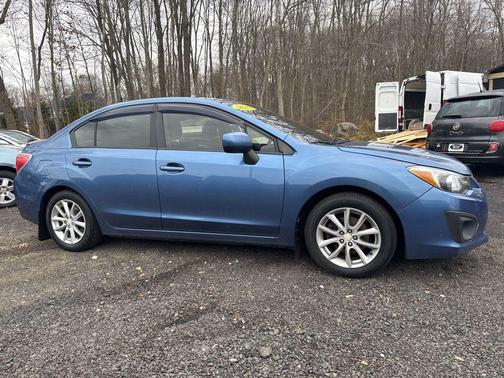 2014 Subaru Impreza 2.0i Premium