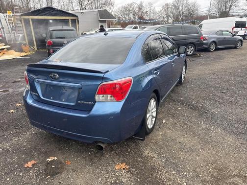 2014 Subaru Impreza 2.0i Premium
