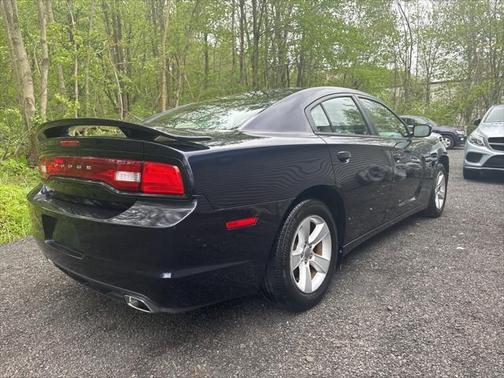 2011 Dodge Charger Base