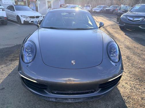 2015 Porsche 911 Carrera 4S