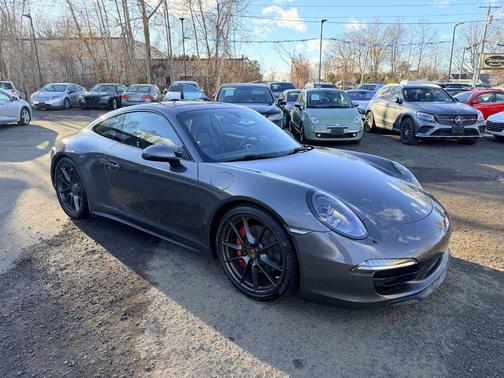 2015 Porsche 911 Carrera 4S