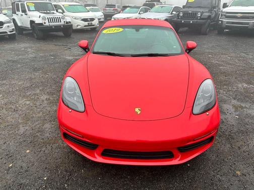 2019 Porsche 718 Cayman Base