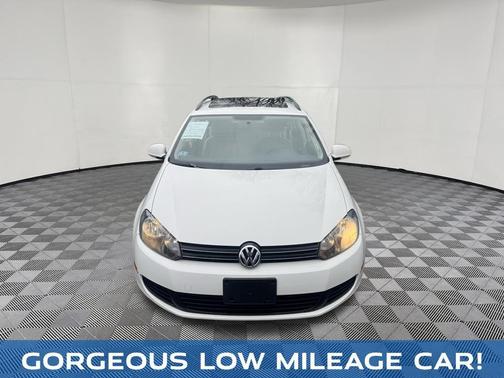 Candy White 2014 Volkswagen Jetta SportWagen DSG TDI w/Sunroof & Nav