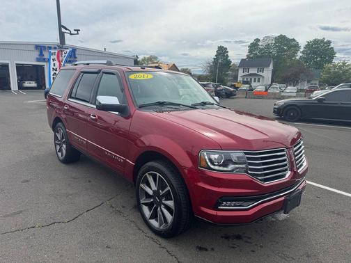 Ruby Red Metallic 2017 Lincoln Navigator Reserve