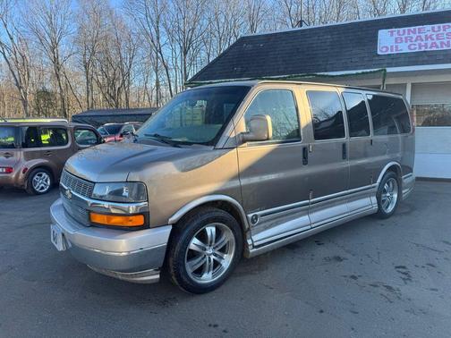 2004 Chevrolet Express 1500 Base
