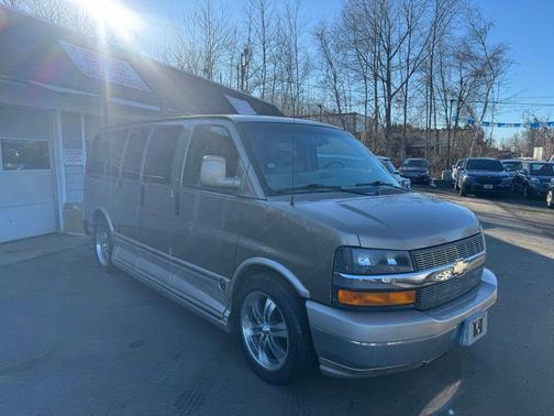 2004 Chevrolet Express 1500 Base