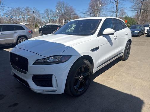 Polaris White 2017 Jaguar F-PACE 35t R-Sport
