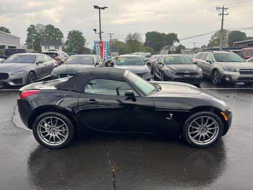 Mysterious (Black) 2007 Pontiac Solstice GXP