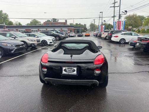 Mysterious (Black) 2007 Pontiac Solstice GXP
