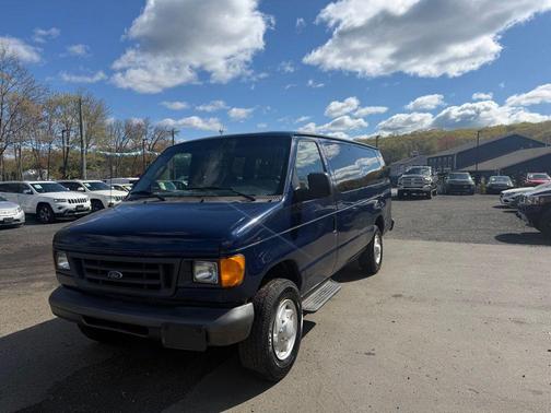 Blue 2007 Ford E350 Super Duty