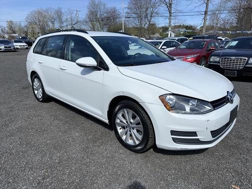2017 Volkswagen Golf SportWagen TSI S
