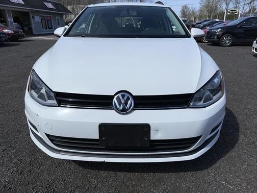 2017 Volkswagen Golf SportWagen TSI S