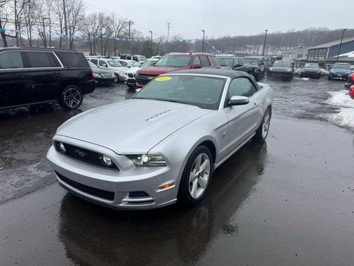 2014 Ford Mustang GT Premium