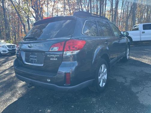 2012 Subaru Outback 2.5i Limited