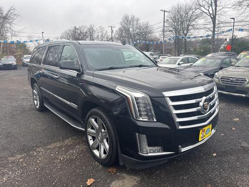 2015 Cadillac Escalade ESV Luxury