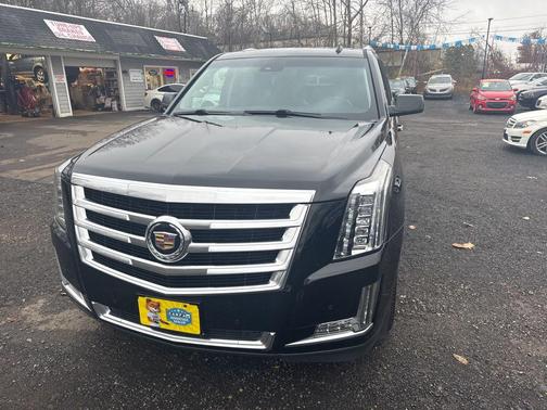 2015 Cadillac Escalade ESV Luxury