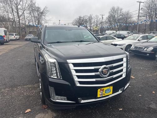 2015 Cadillac Escalade ESV Luxury