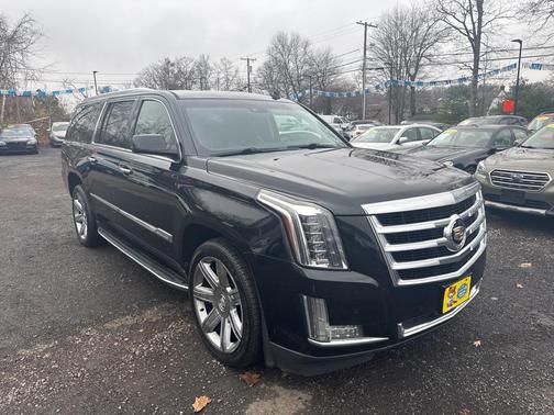 2015 Cadillac Escalade ESV Luxury