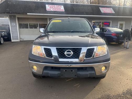 2015 Nissan Frontier SL