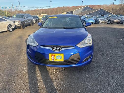 2013 Hyundai Veloster Base