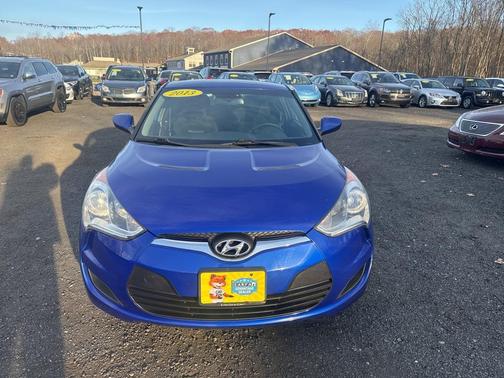2013 Hyundai Veloster Base