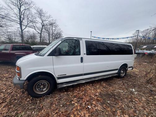 2000 Chevrolet Express 3500 Base