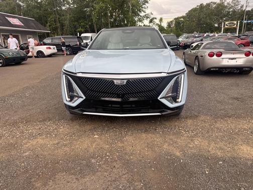 2024 Cadillac LYRIQ Luxury