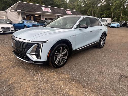 2024 Cadillac LYRIQ Luxury