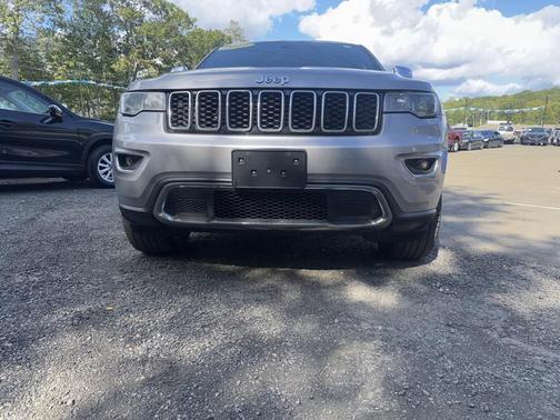 2017 Jeep Grand Cherokee Limited X