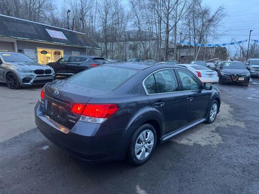 2013 Subaru Legacy Base
