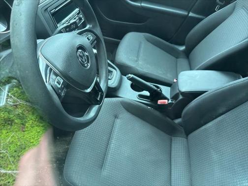 2015 Volkswagen Jetta 1.8T SE