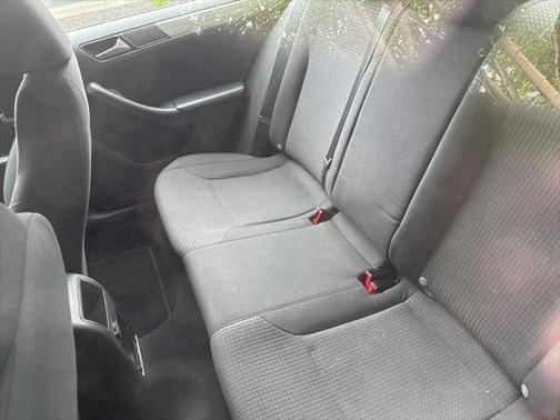2015 Volkswagen Jetta 1.8T SE