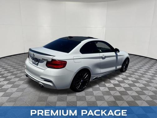 Alpine White 2018 BMW M240 i