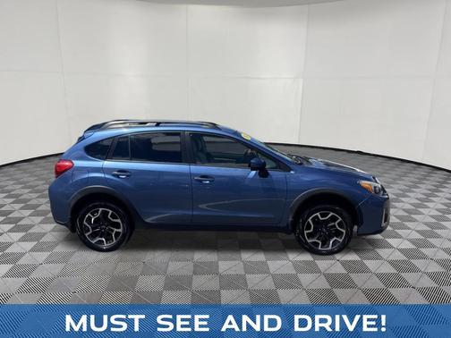 Quartz Blue Pearl 2016 Subaru Crosstrek 2.0i Premium
