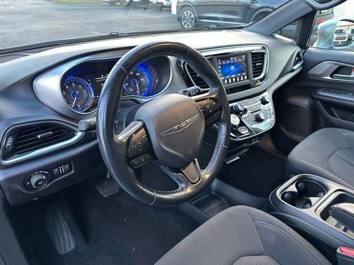 2019 Chrysler Pacifica Touring Plus