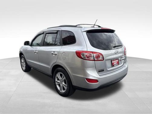 Moonstone Silver 2011 Hyundai SANTA FE Limited