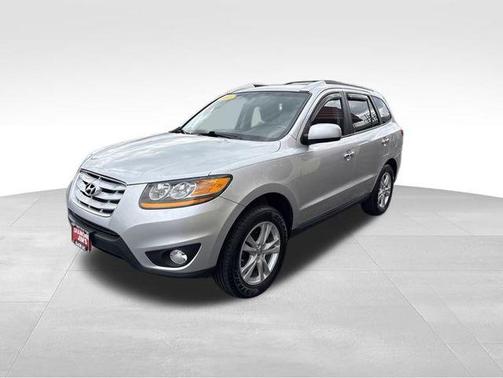 Moonstone Silver 2011 Hyundai SANTA FE Limited