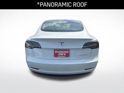 Pearl White Multi-Coat 2023 Tesla Model 3 Long Range